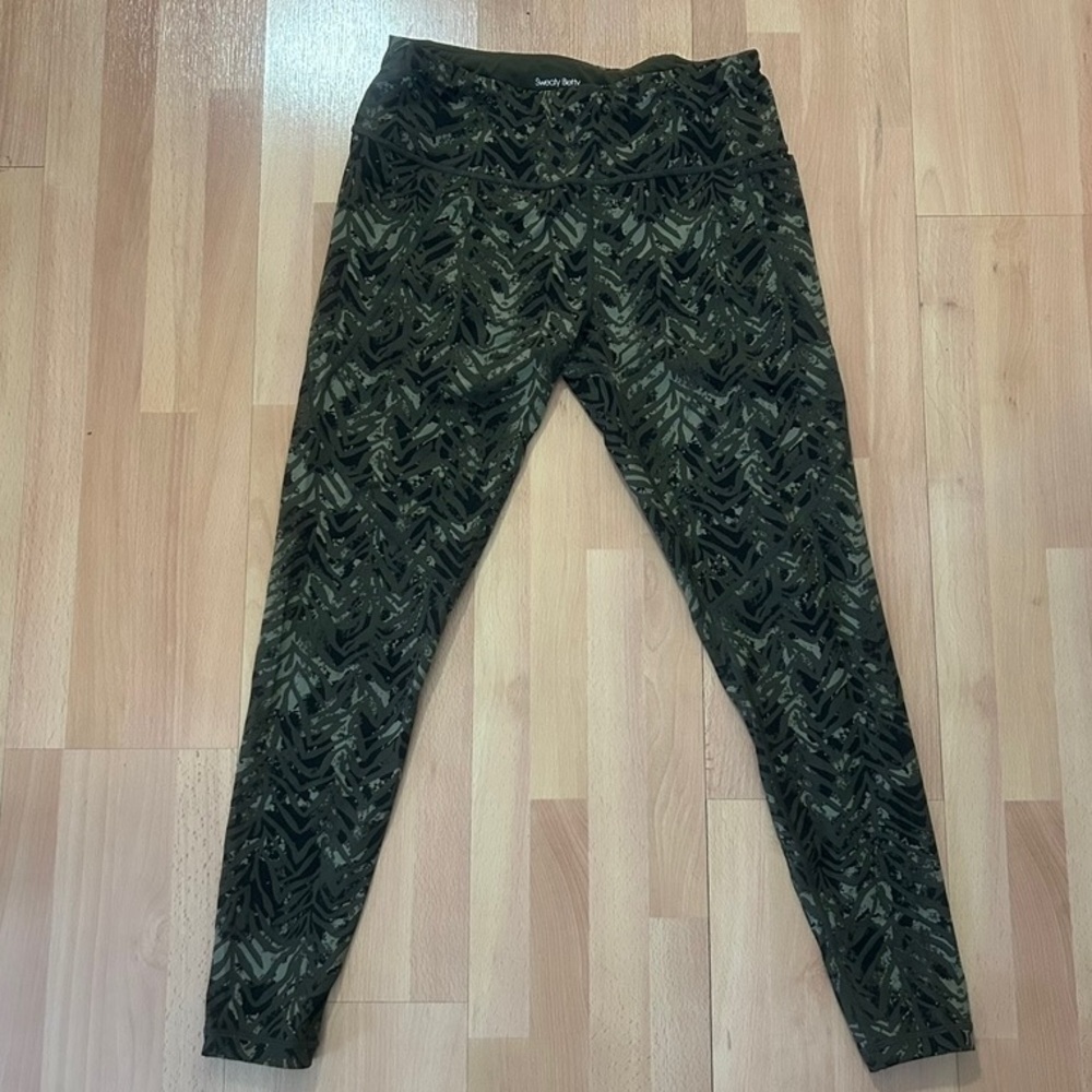 Sweaty Betty Olive Green Camo Power Leggings